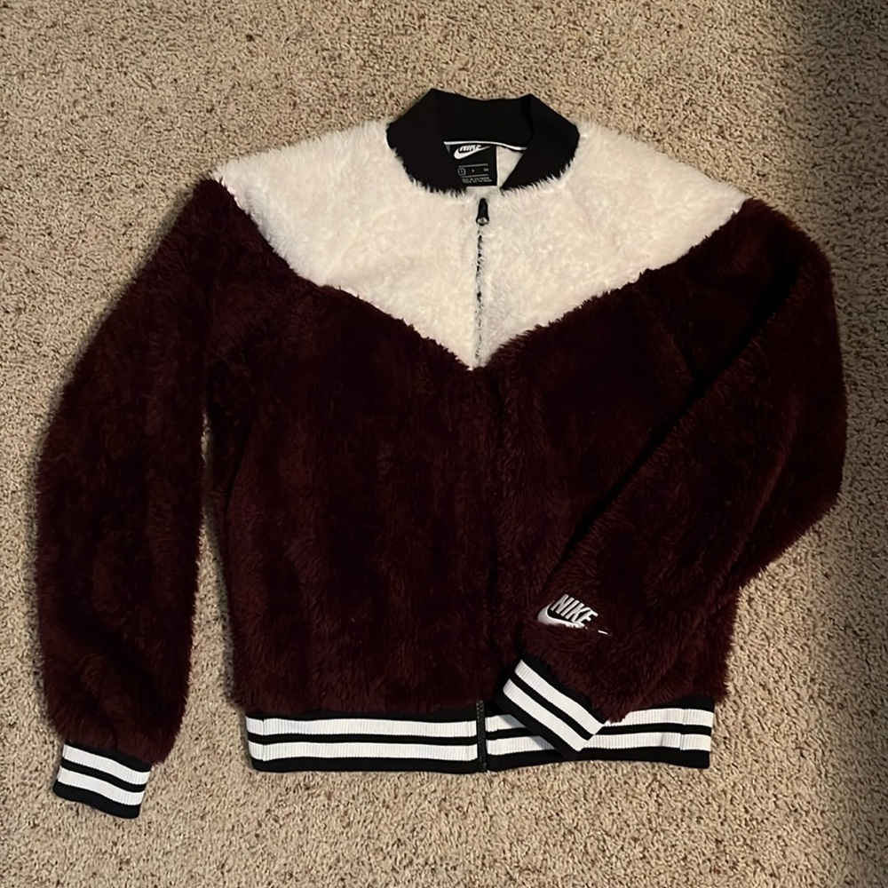 Nike furry varsity jacket - like new (S)